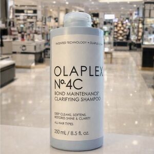 🦋 OLAPLEX No.4C Bond Maintenance® Clarifying Shampoo (8.5 fl oz / 250 mL)